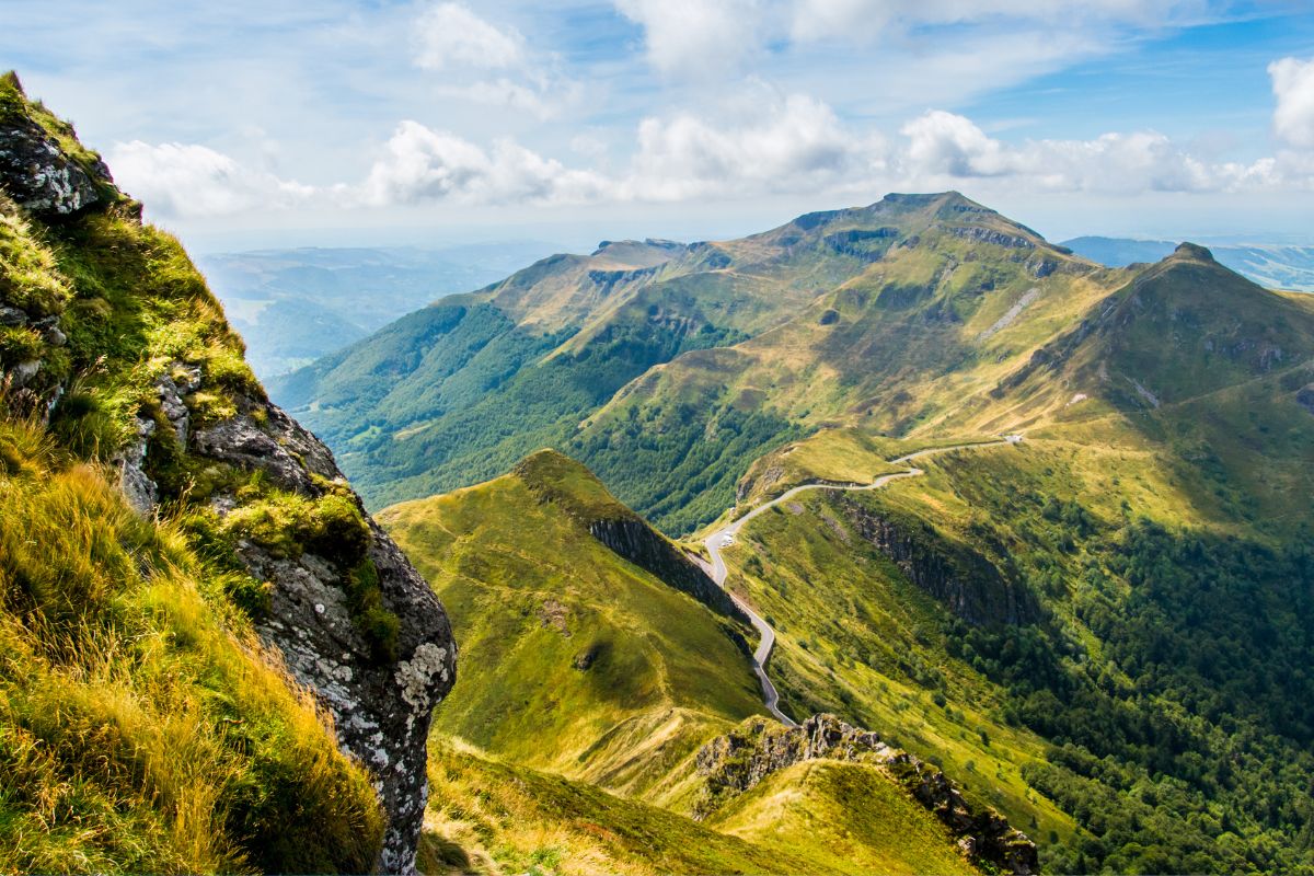 loger pour visiter les volcans d'auvergne