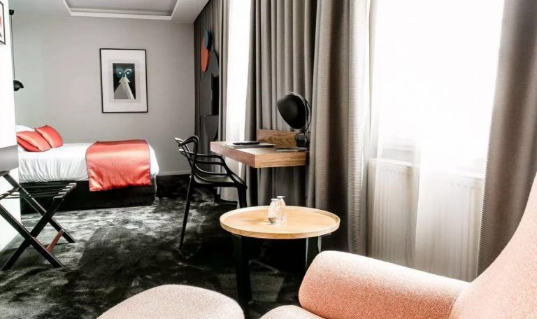 Hostellerie du Chapeau Rouge 4*