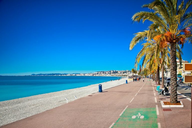 Hôtel vue sur la mer à La Promenade Des Anglais