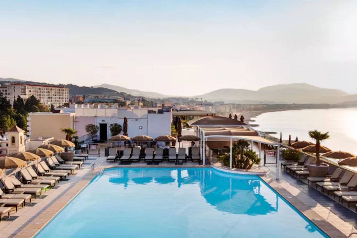 Hôtel vue sur la mer à La Promenade Des Anglais