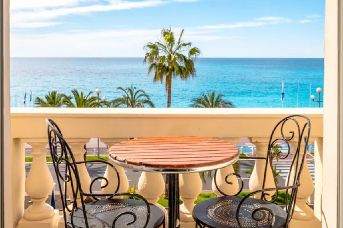 Hôtel vue sur la mer à La Promenade Des Anglais