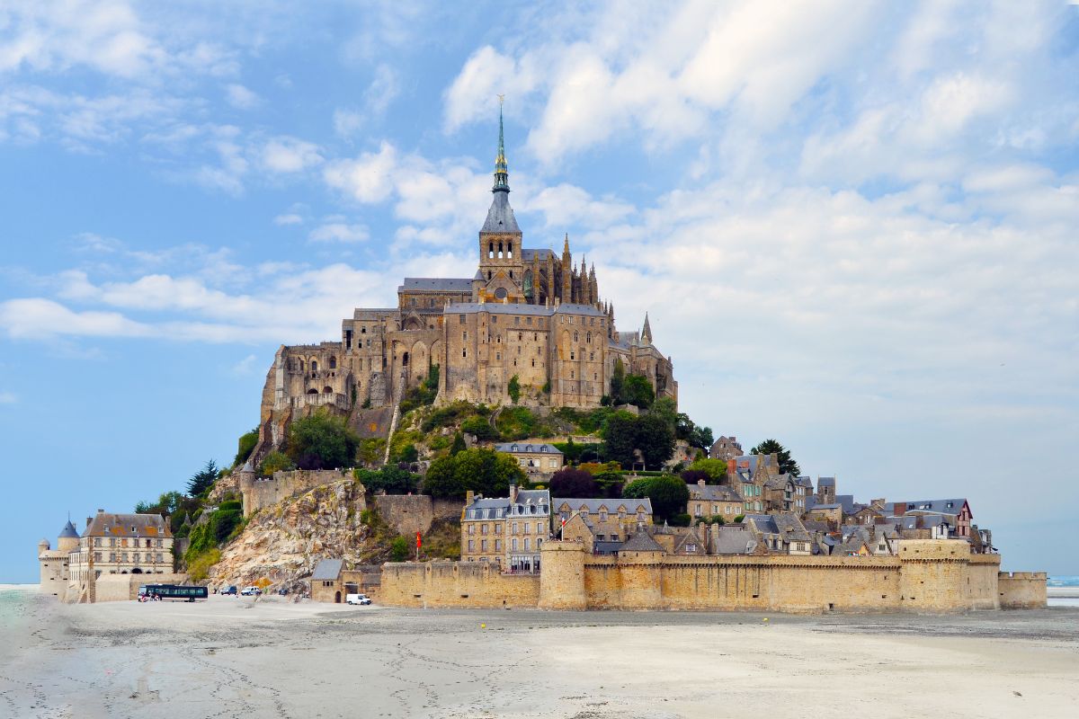 comment se rendre au mont saint michel