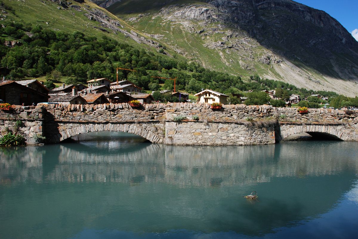 Plus beaux villages de savoir à voir l'été