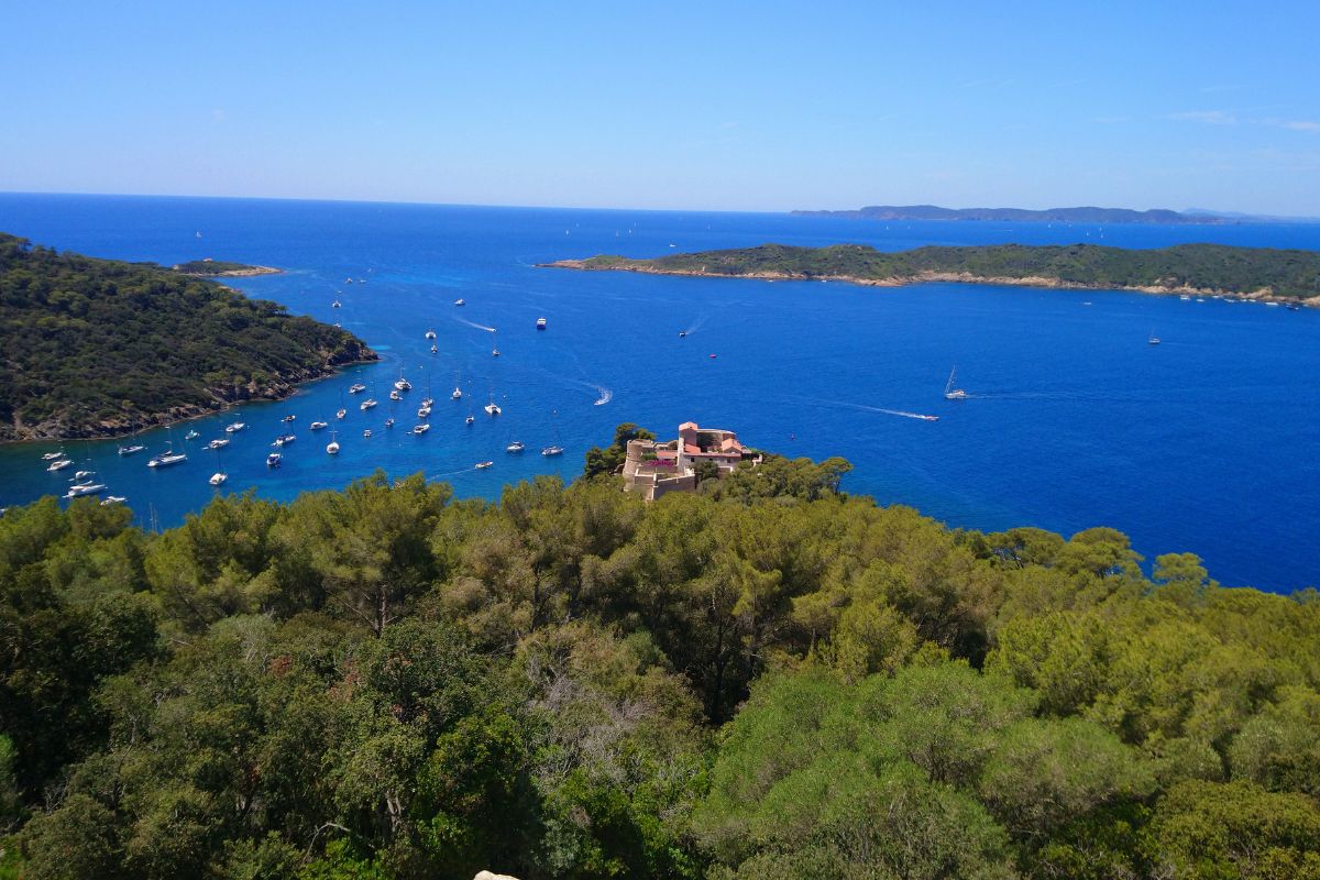 Plus belles îles long côte azur