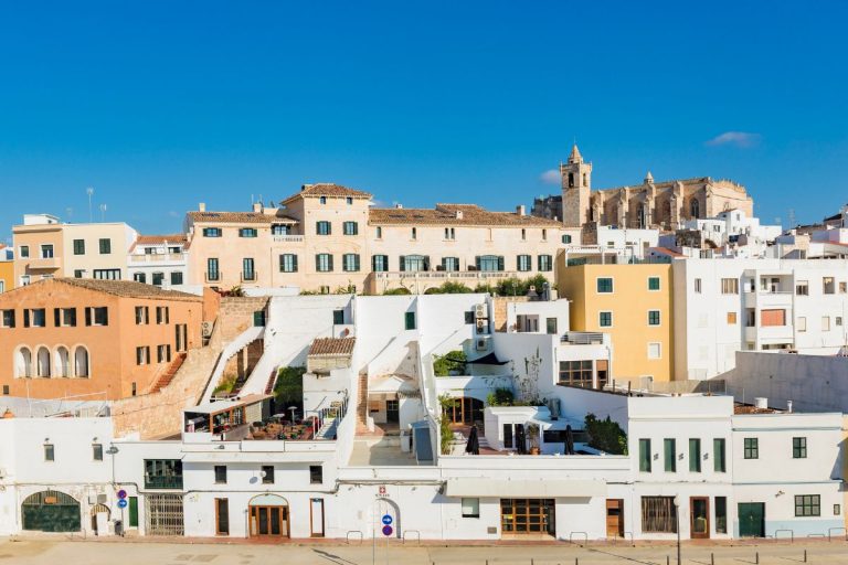 Visiter Minorque en 7 jours : Ce qu’il faut absolument découvrir