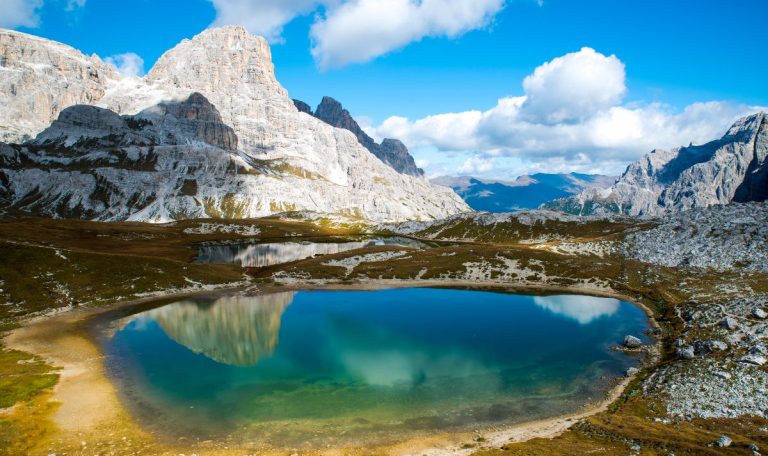 Les plus beaux lacs des Dolomites à voir en 2024