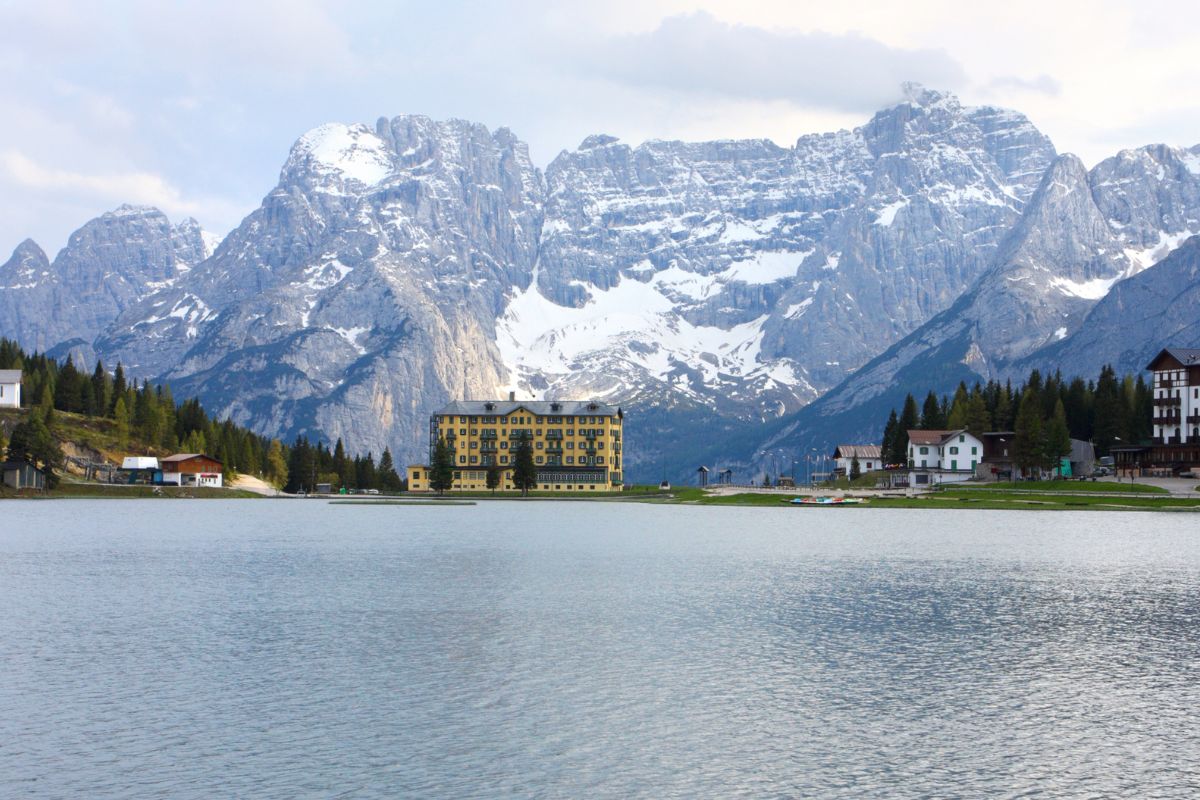 Les plus beaux lacs des Dolomites à voir en 2024