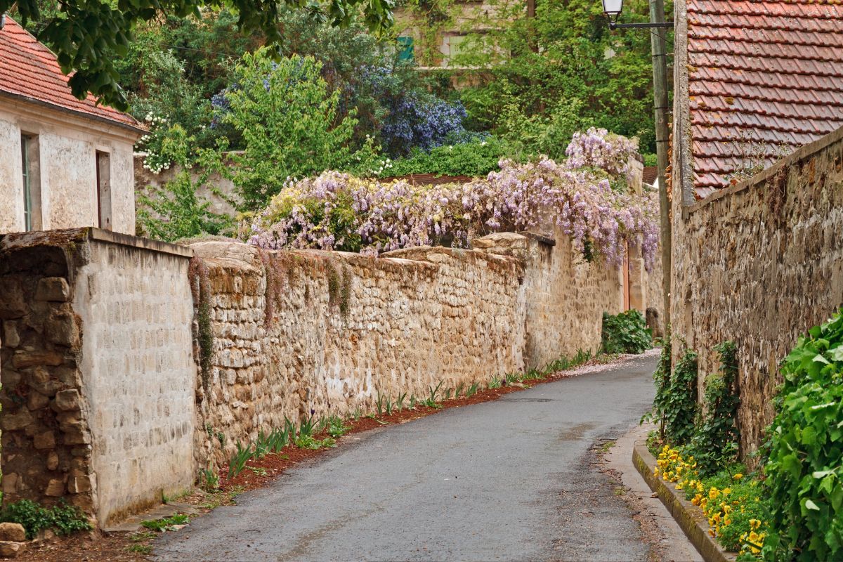 Les 8 meilleurs villages à 2h de Paris seulement !