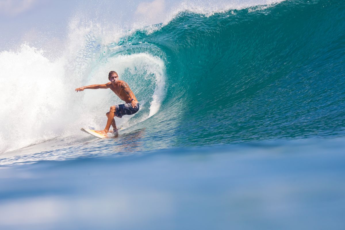 Top 10 des meilleurs spots de Surf à Bali en 2025