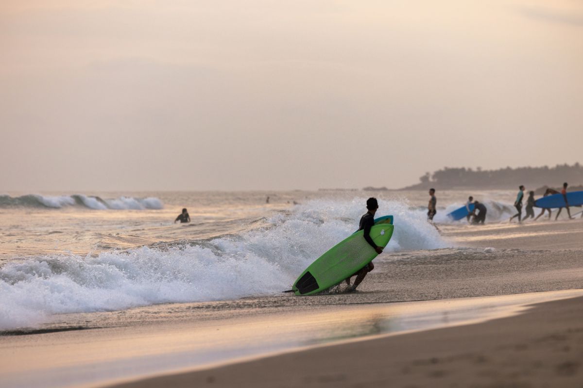 Top 10 des meilleurs spots de Surf à Bali en 2025