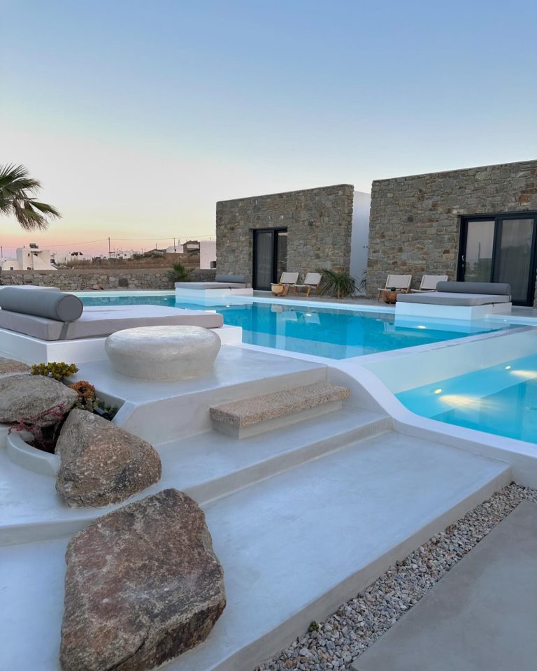 Myconian Theros Luxury Suites