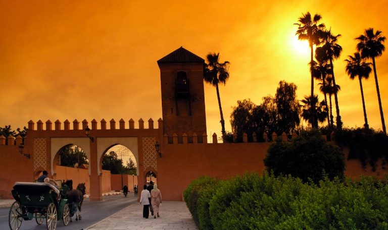 Nuit dans le désert à Marrakech : Le guide pratique de 2025