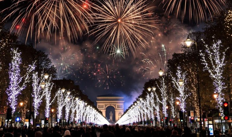 feu d'artifices 2025 PARIS