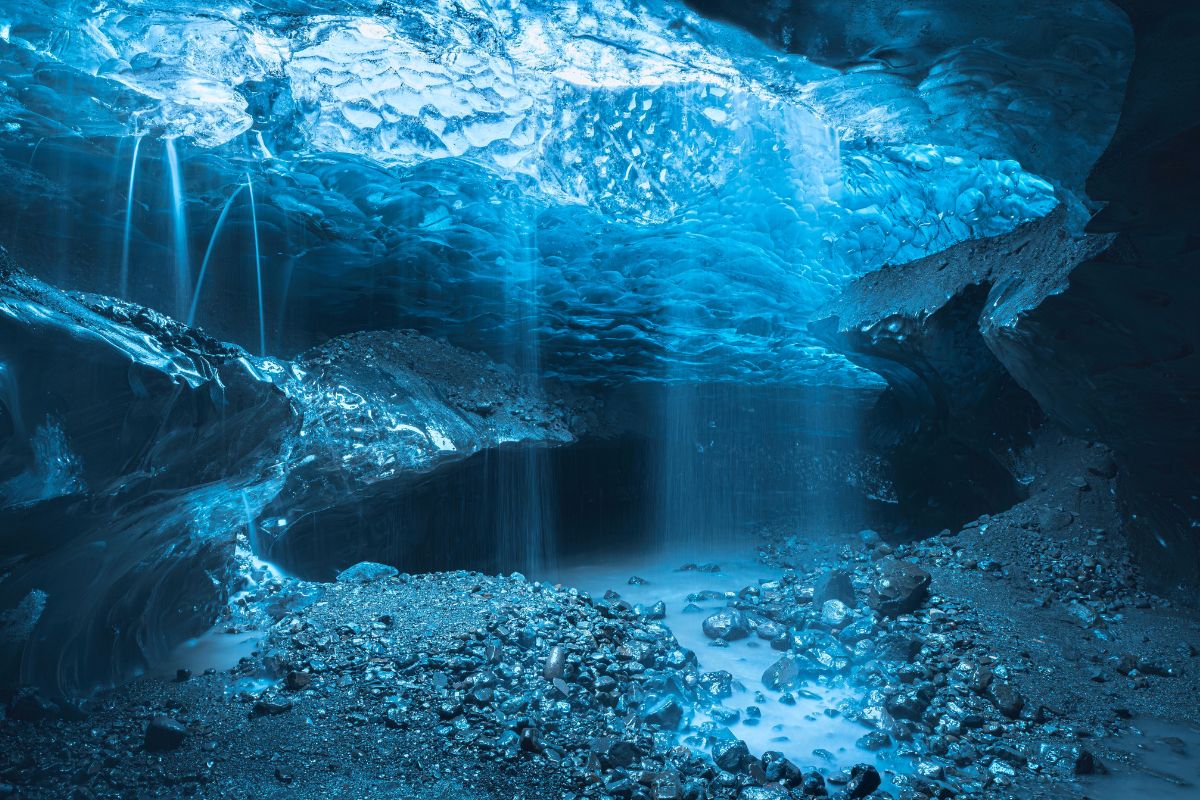 Comment aller visiter les grottes de glace en Islande ?
