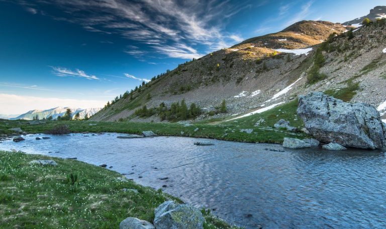 Les 10 plus beaux lacs dans le mercantour en 2025