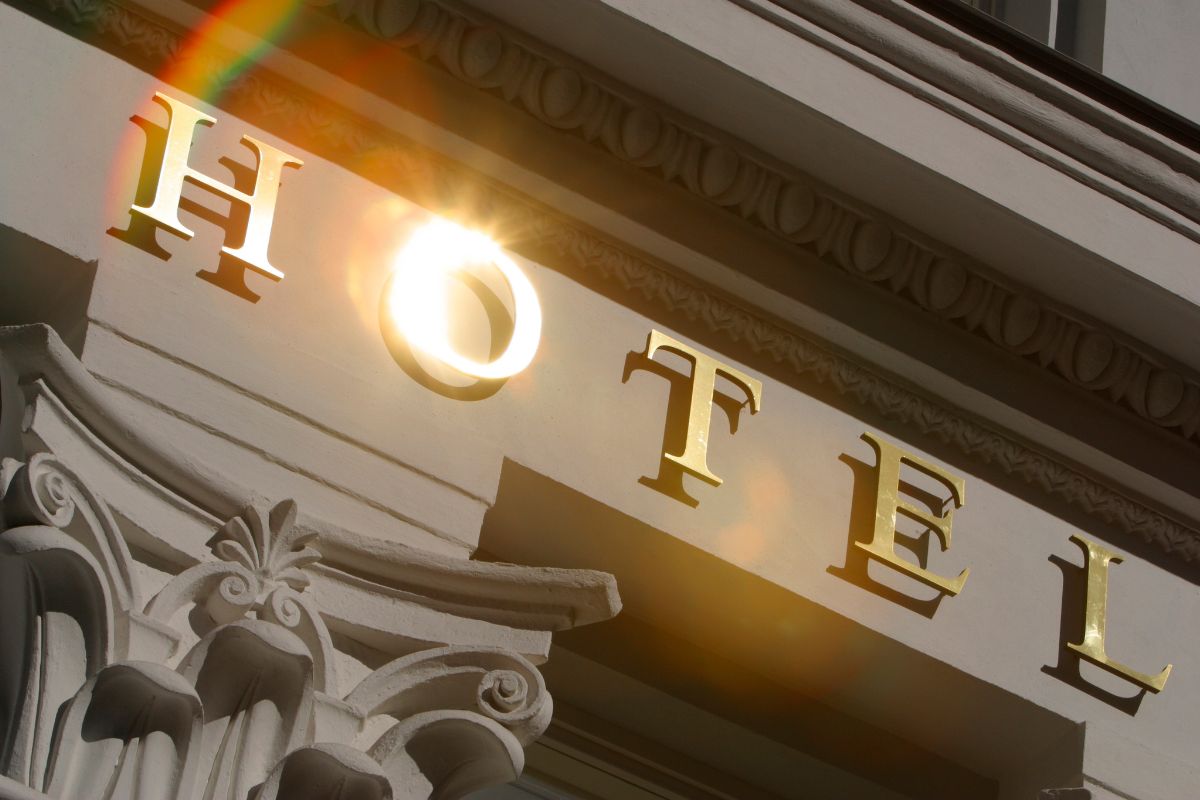 Hôtel ou Airbnb : Que faut-il choisir pour ses vacances ?