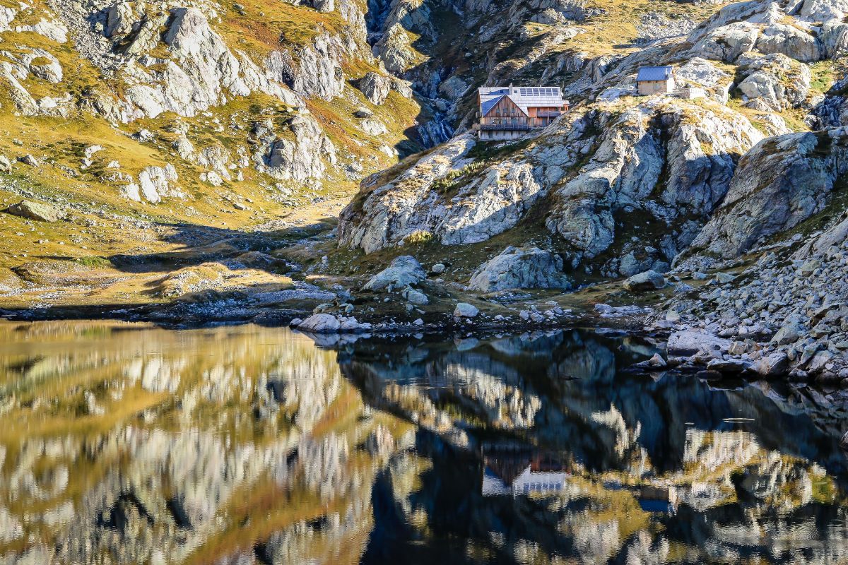 Les 10 plus beaux lacs dans le mercantour en 2025