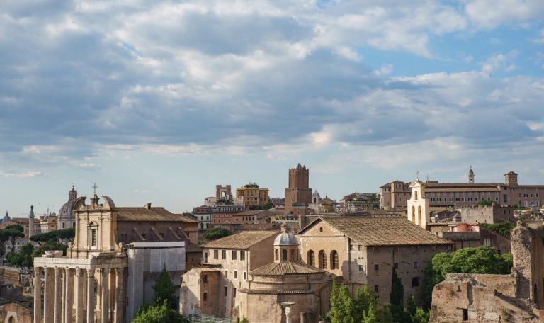 Les 8 plus beaux endroits à Rome pour loger proche du centre en 2025