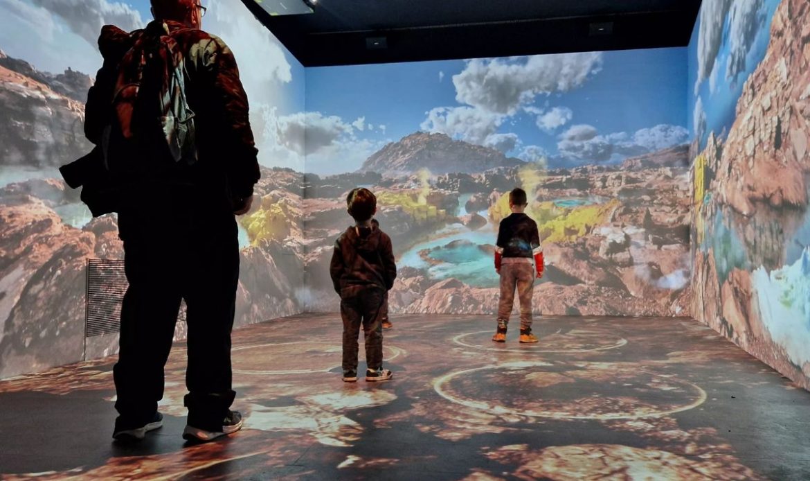 Parc Vulcania et GRAND MESS Clermont-Ferrand 4*