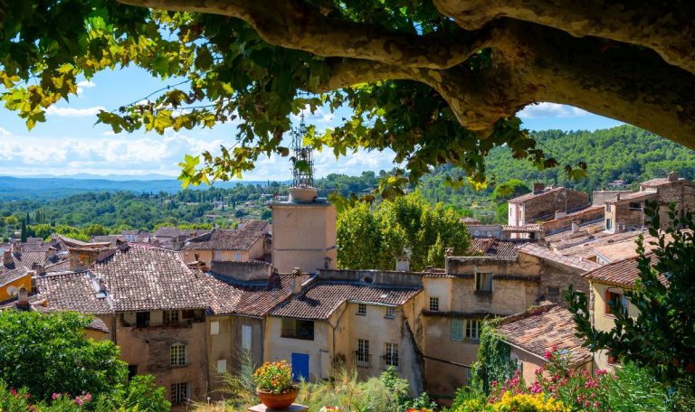 Cotignac plus beau village var