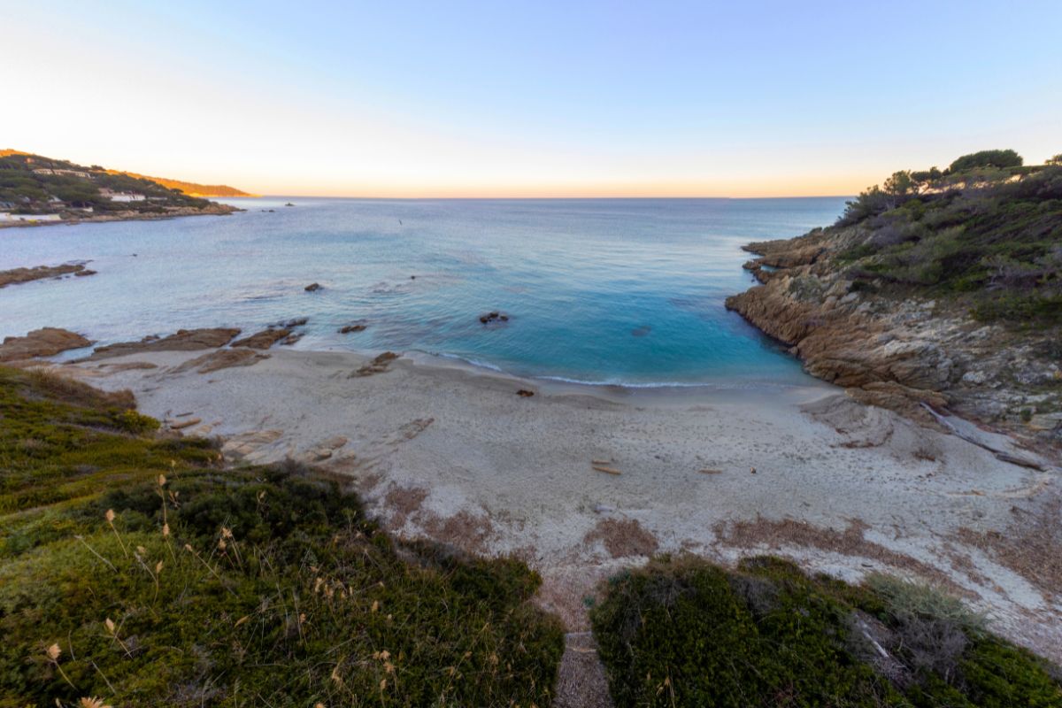 Plage secrete de l'escalet Ramatuelle var