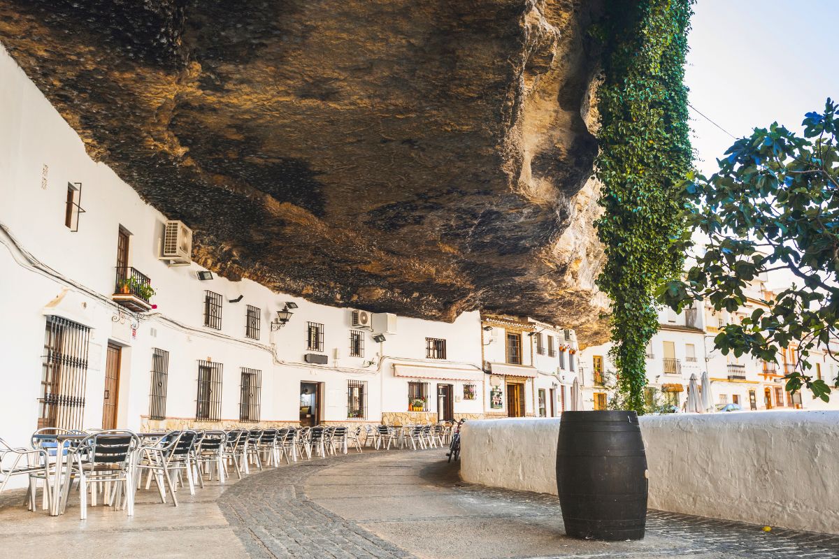 Setenil de las Bodegas