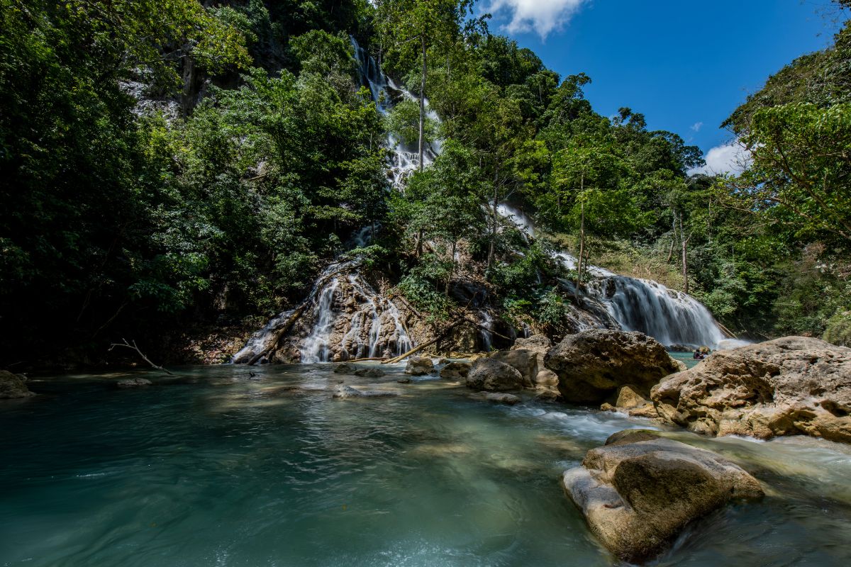 chutes de Lapopu