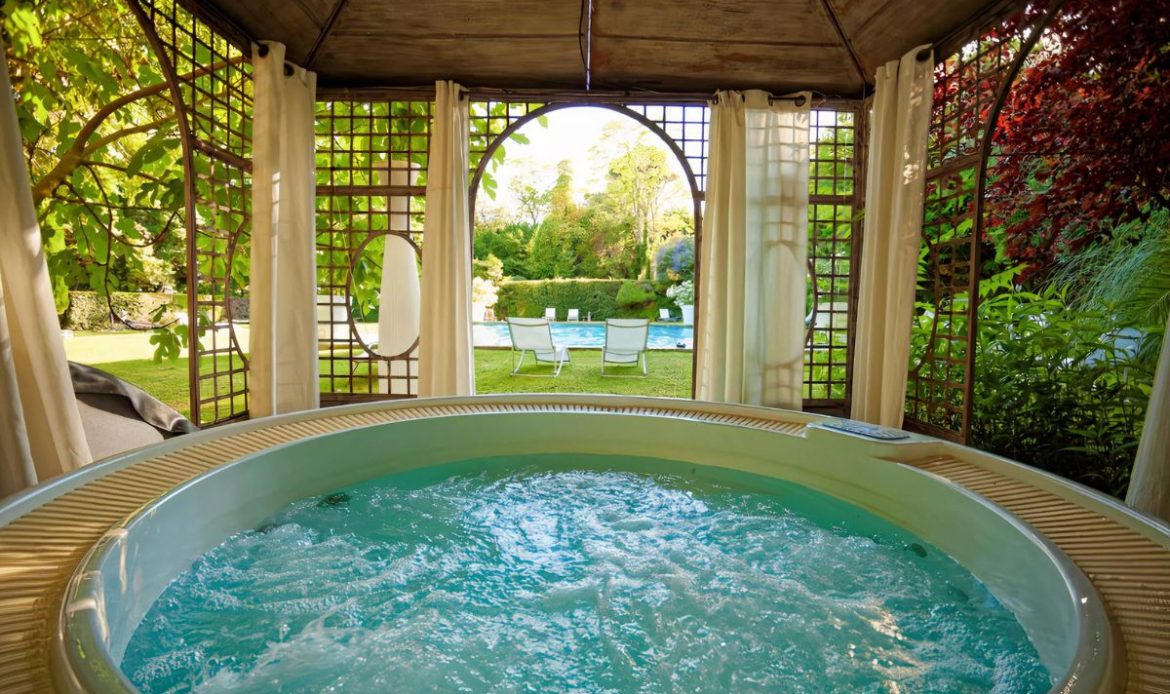 Château d'Arpaillargues 4*