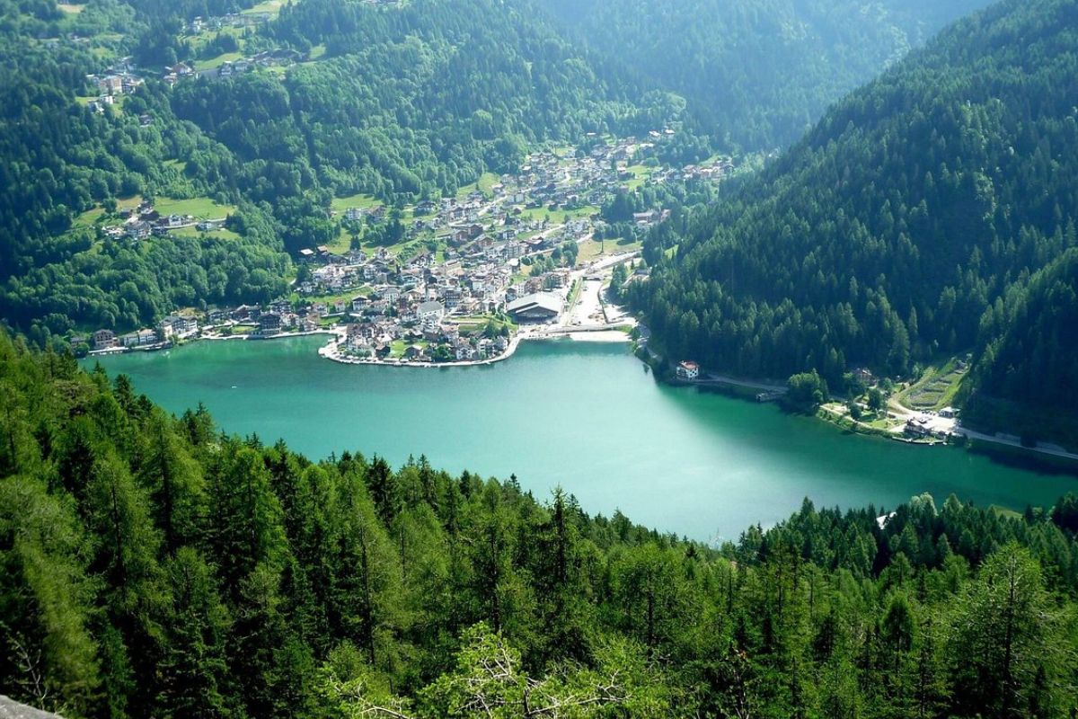 alleghe-dolomites