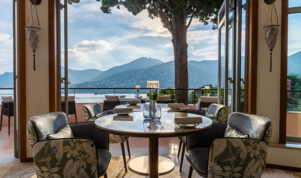 Tiara Miramar Beach Resort 5*