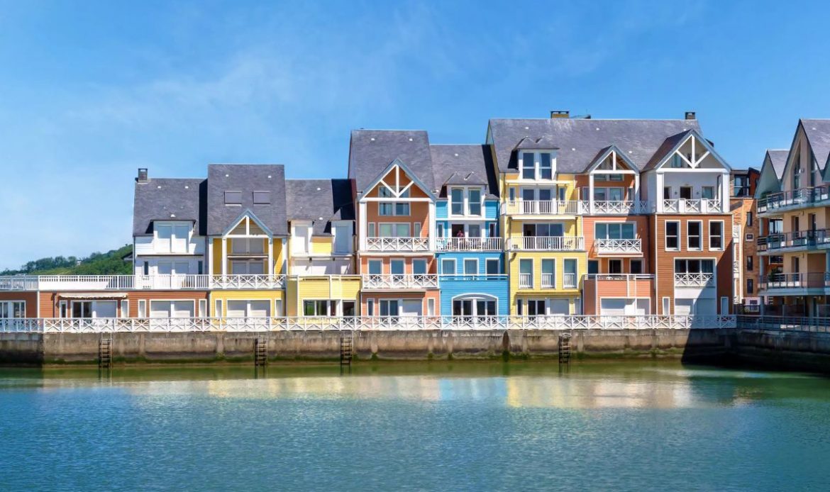 Golden Tulip La Baule 4*