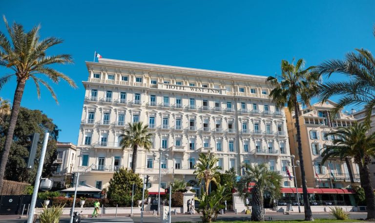 Hôtel West End 4*