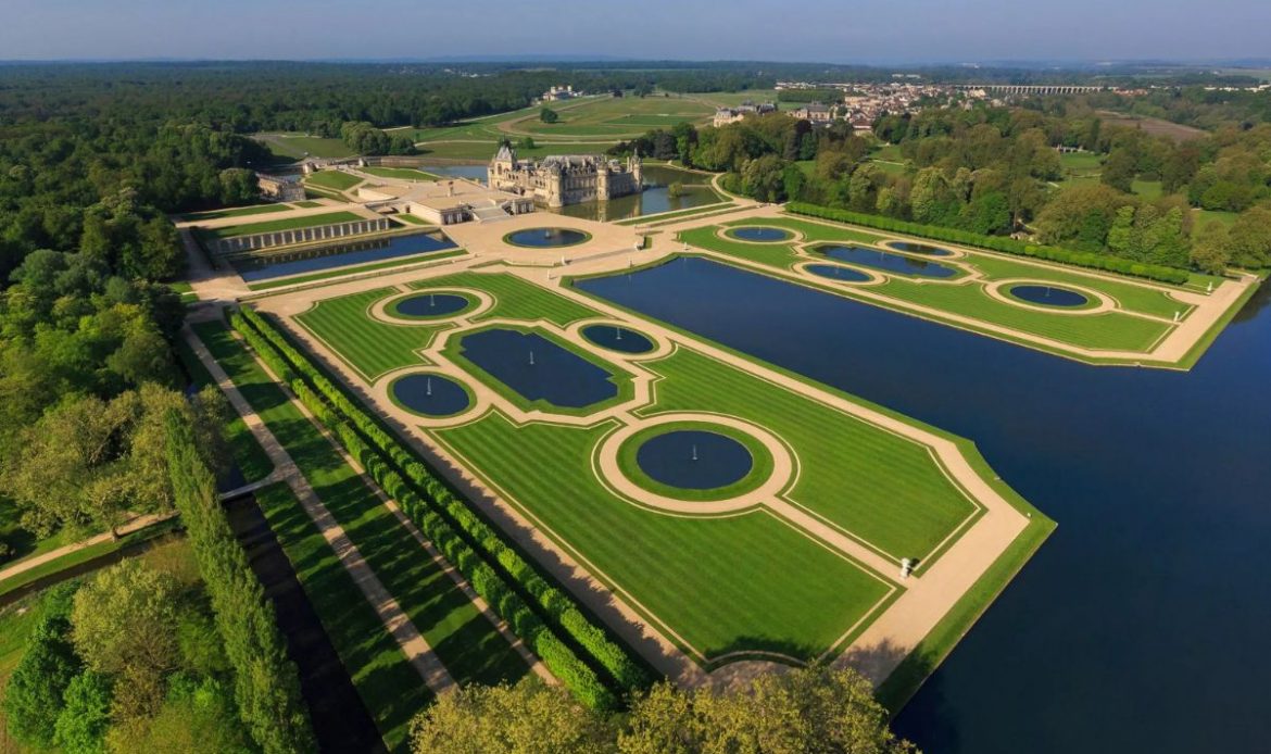 InterContinental Chantilly Château Mont Royal 5*