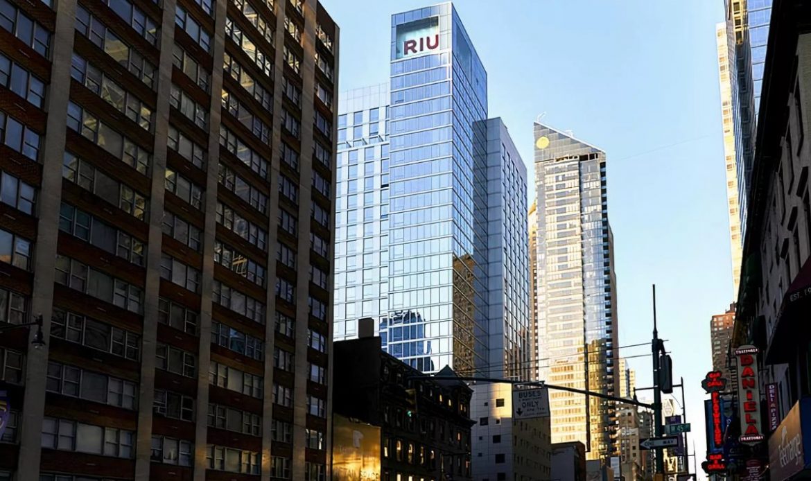 Riu Plaza New York Times Square 4*